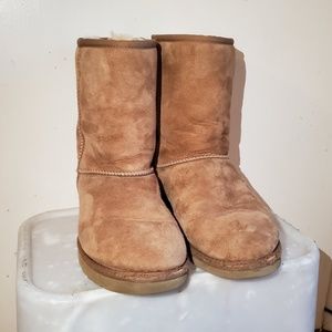Brown Short Ugg Australia Boots